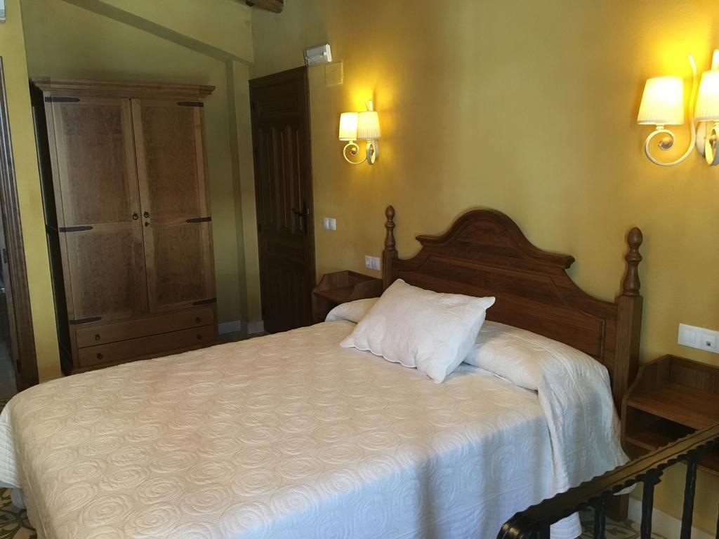 Casa Rural La Plazuela Касалья-де-ла-Сьєрра Екстер'єр фото