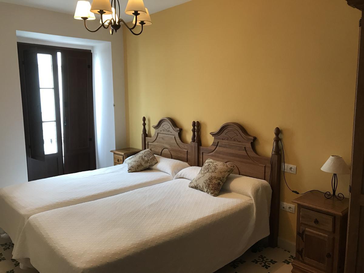 Casa Rural La Plazuela Касалья-де-ла-Сьєрра Екстер'єр фото